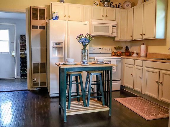 All appliances included