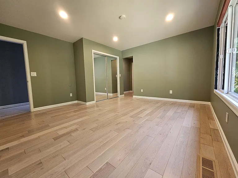2843 220th Pl NE — Photo 35