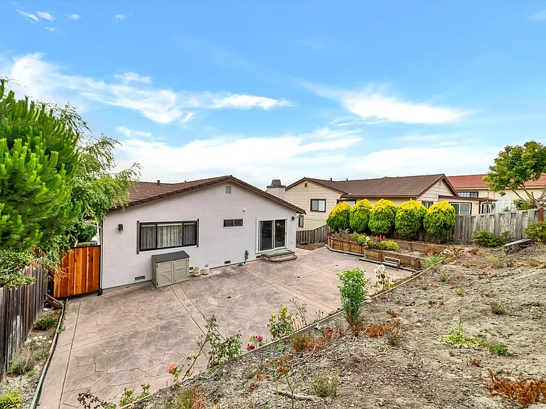 102 Valleyview Way — Photo 37