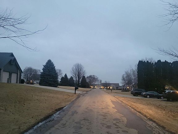 4th image of 1721 Heritage Dr