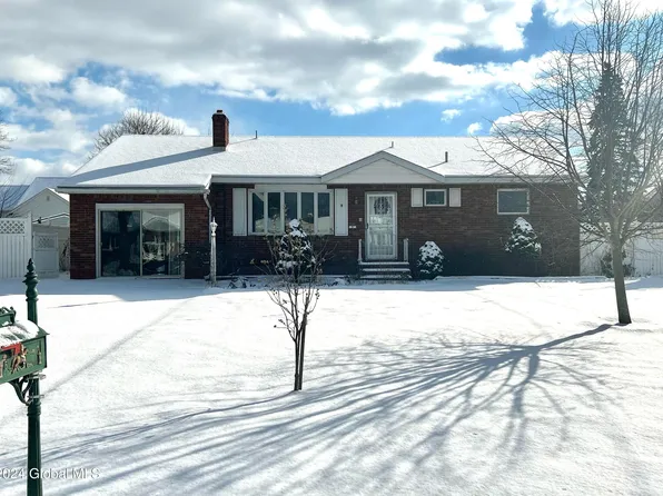 5 Kenlyn Drive, Albany, NY 12205