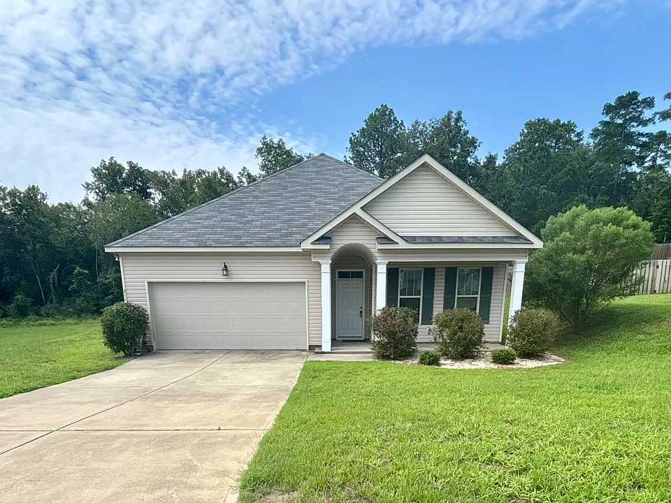 214 McDuffie Cir