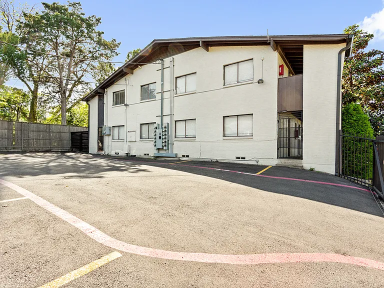 5722 Gaston Ave #H — Photo 20
