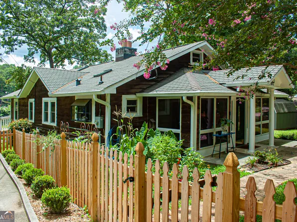 4585 Park Dr, Stone Mountain, GA 30083