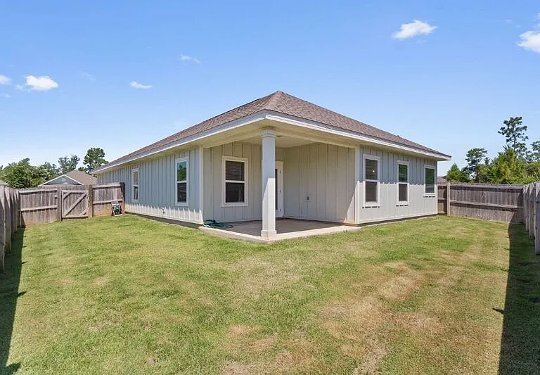 5857 Danbury Blvd — Photo 28