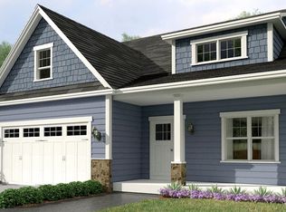 4 Midtrail Crossing Ln, Windham, NH 03087