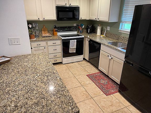 4th image of 1803 Hummingbird Ct