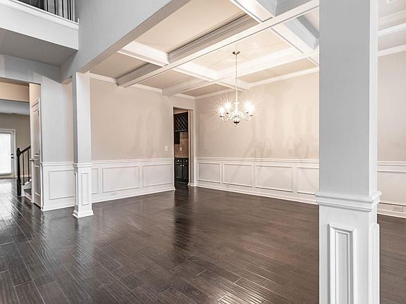 4th image of 3623 Woodshade Dr