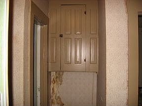 4th image of 841 Esther Ave