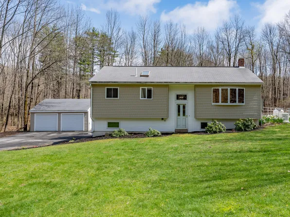 280 Woodbury Road, Auburn, ME 04210
