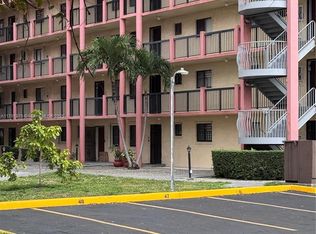 5290 W 21st Ct APT 401, Hialeah, FL 33016