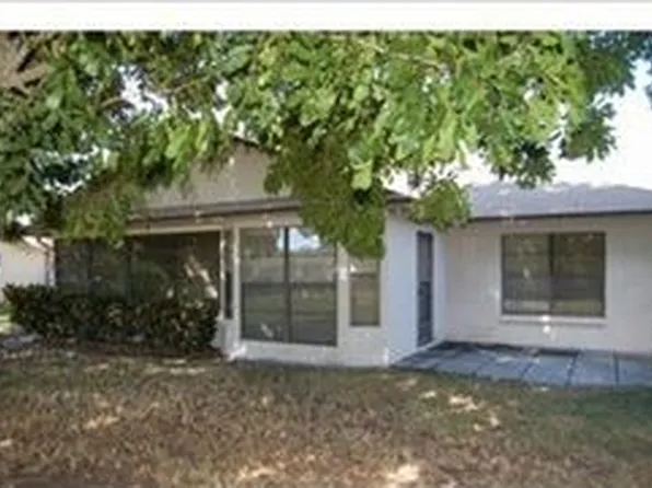 129 Marseille Dr, Naples, FL 34112