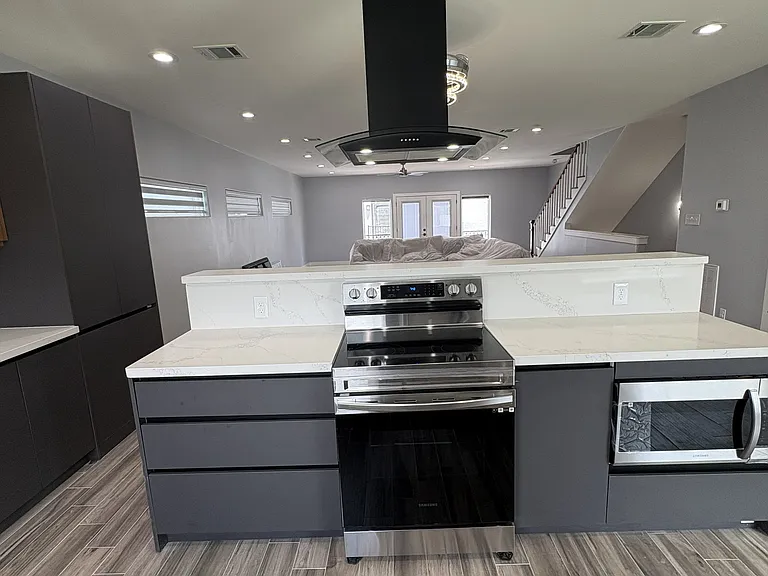 3027 Clinton Dr #7 — Photo 8