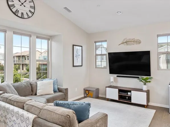 4317 Pacifica Way Unit 1, Oceanside, CA 92056