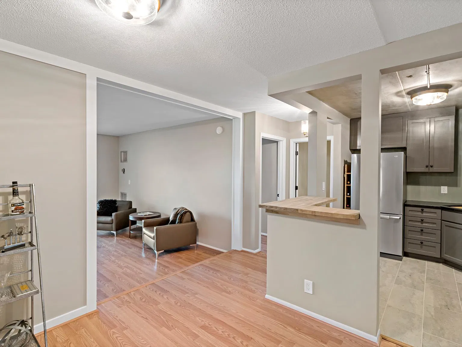 6730 Vernon Ave S — Photo 3