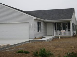 1388 Pleasant View Dr, Spring Grove, PA 17362