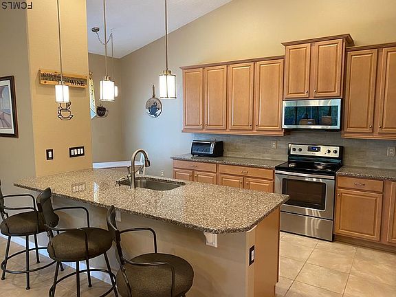 3rd image of 149 Park Place Cir