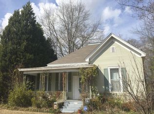 815 4th Ave S, Columbus, MS 39701