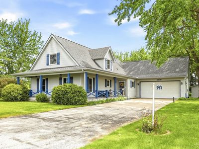 3405 S Miller Rd, Saginaw, MI, 48609