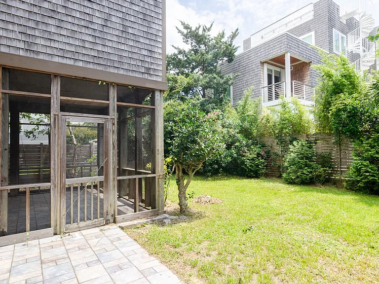 7 Shore Dr — Photo 37