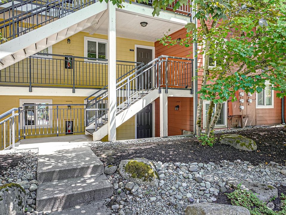 1st image of 12601 SE 41st Place #C204