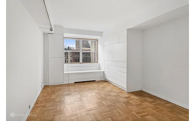 Rented by Douglas Elliman | media 5