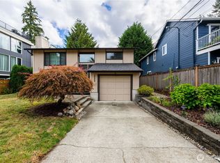 14322 Wallingford Ave N, Seattle, WA 98133