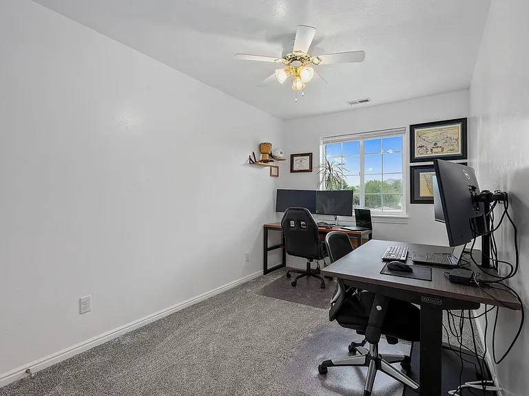 1286 W 210 N — Photo 13