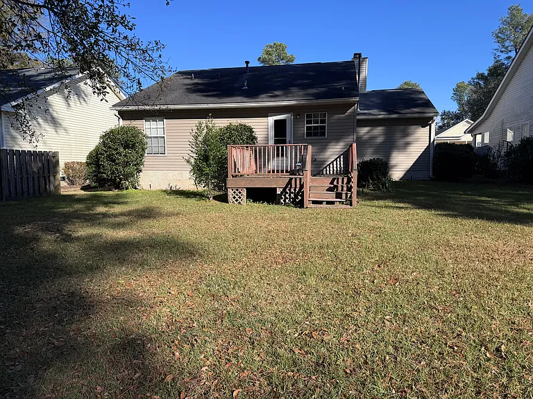 212 Spring Oak Ln — Photo 2