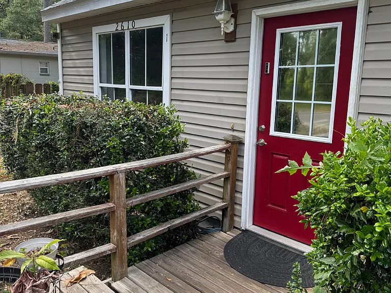 2610 Hayward Dr #1 — Photo 17