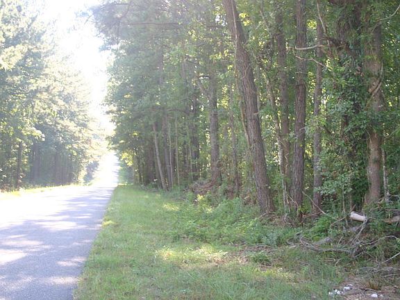 3rd image of Robinson Rd #3