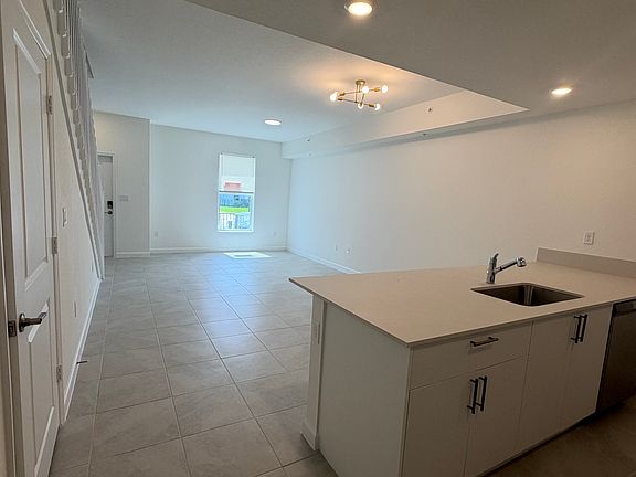 5th image of 15601 SW 280th St #11
