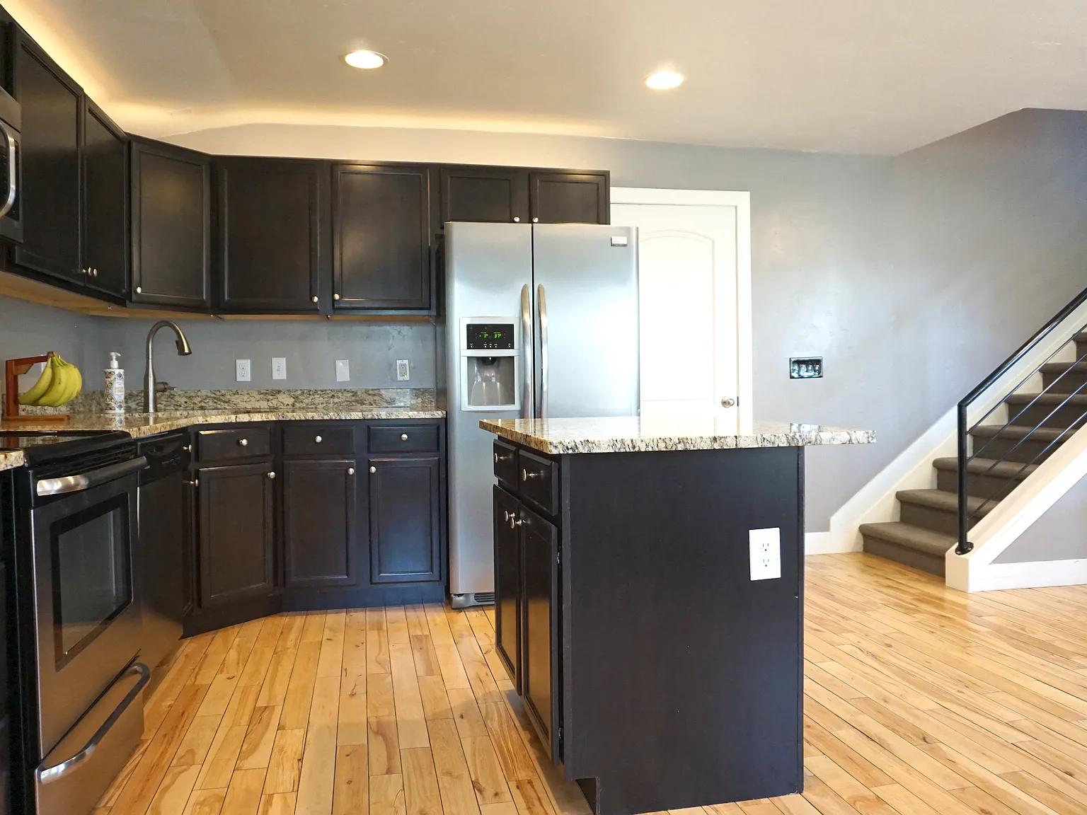 2 bed, 1162 sqft, $3,250 — Photo 4