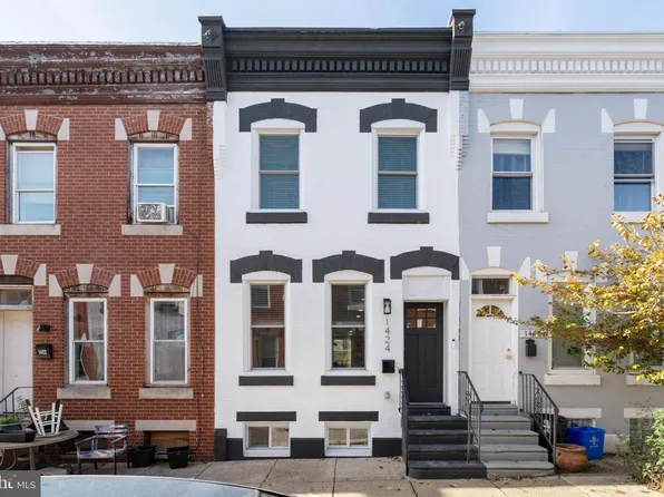 1424 N Dover St, Philadelphia, PA 19121