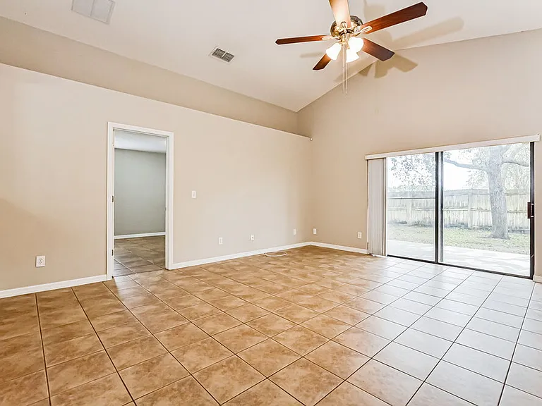 4222 Barnsley Ln — Photo 4