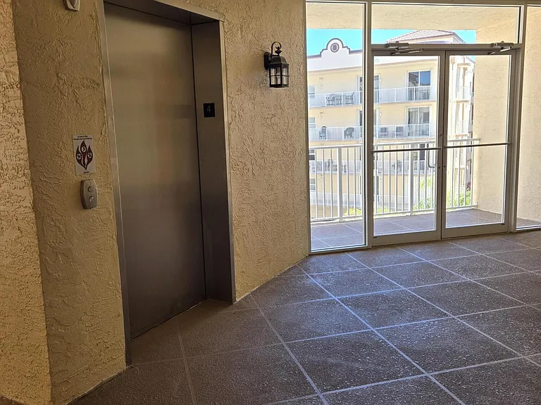 806 Mystic Dr #D407 — Photo 4