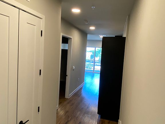 4th image of 4510 Terry O Ln #407
