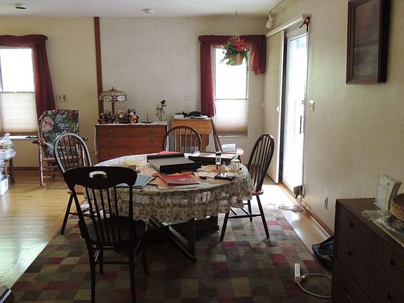 4th image of 81 Briarwood Dr