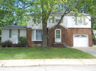 165 E 204th St, Euclid, OH