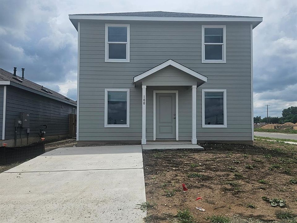 1st image of 100 Silent Sky Ln