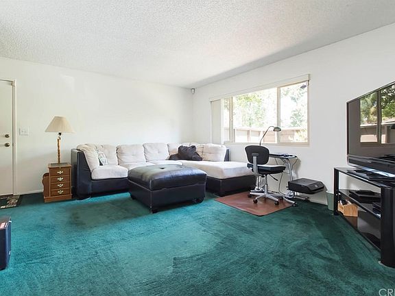 4th image of 12521 Bradley Ave Unit 2