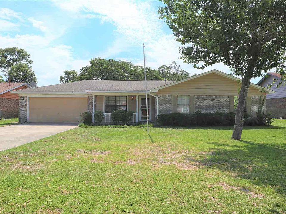 1st image of 11143 Bridge Creek Dr