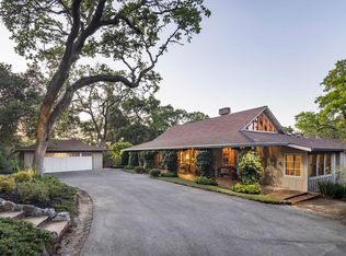 4 Grove Ct, Portola Valley, CA 94028