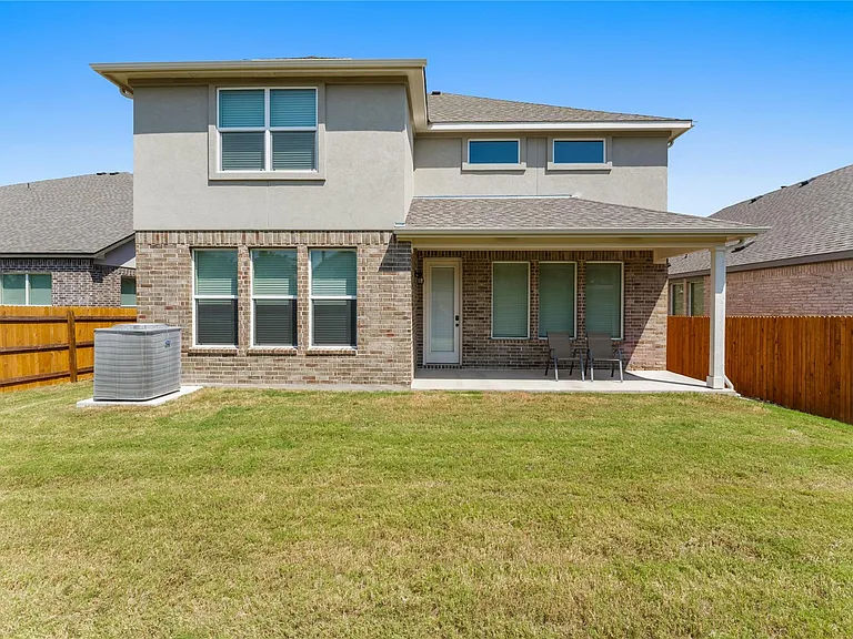 1828 Walnut Grove Bnd — Photo 36