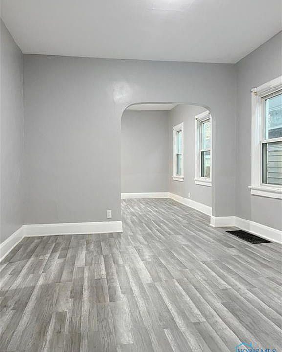 2nd image of 339 Valleywood Dr