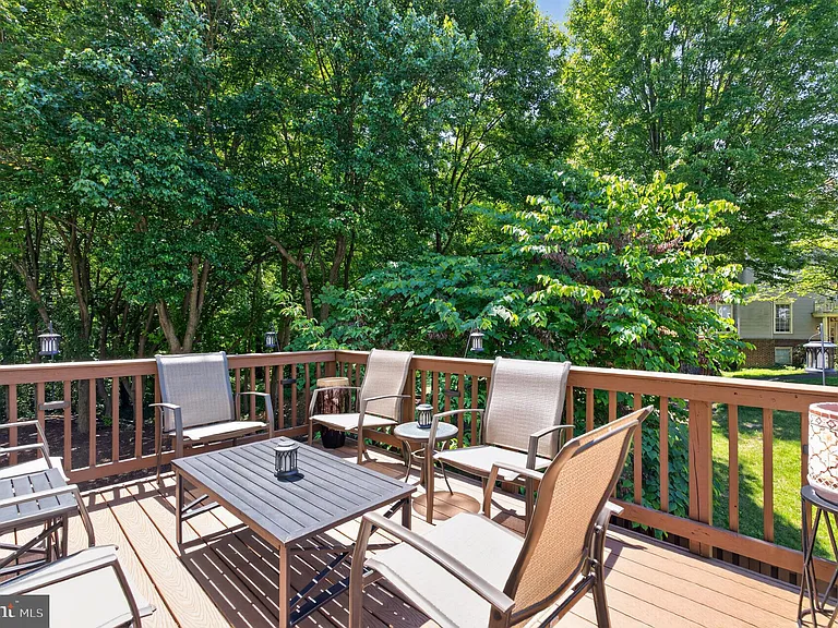 6635 Dunwich Way — Photo 15