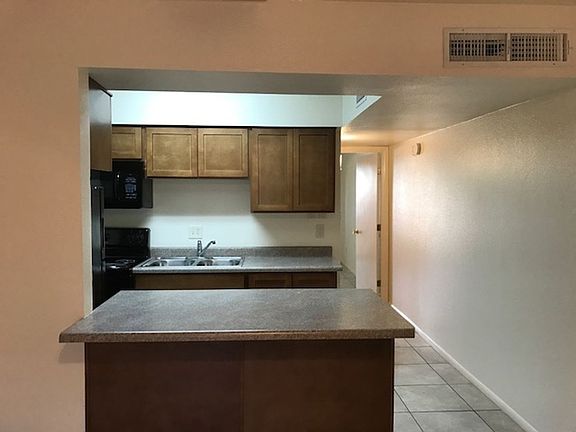 5th image of 4400 E Fairmount St #291