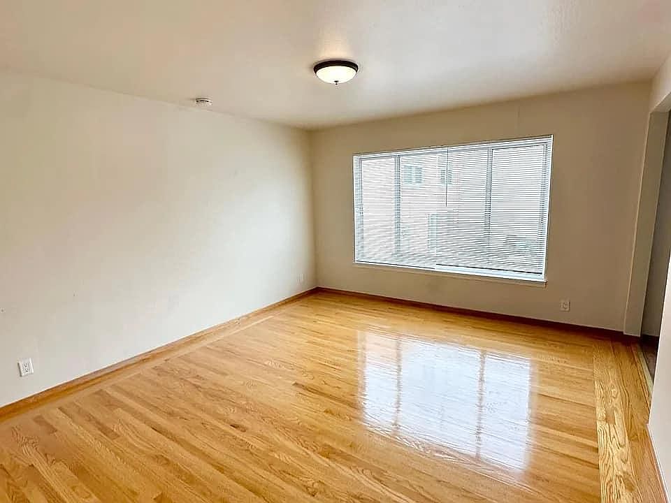 1st image of 1433 Judah St #1