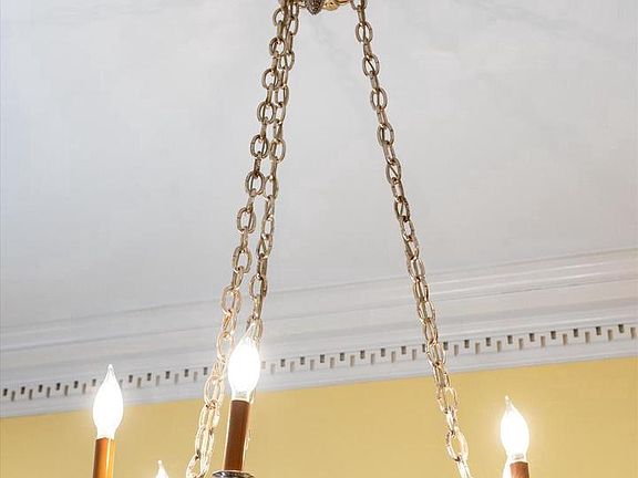 5th image of 2134 R St NW