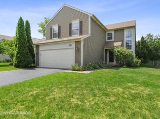 1360 Churchill Ln, Grayslake, IL